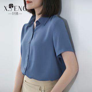3/4-sleeve Loose-fit V-neck Blouse