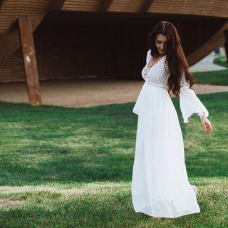 V-neck Hollow Lace Maxi Dress