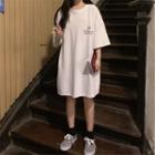 Lettering Print Elbow-sleeve T-shirt Dress