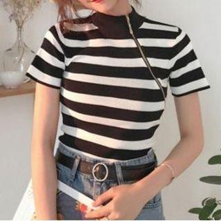 Short-sleeve Mock-neck Zip Knit Top