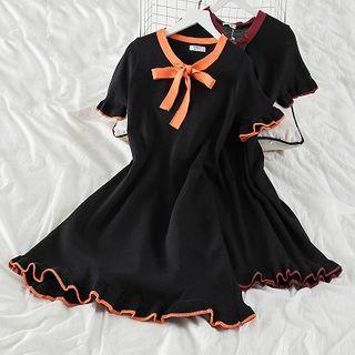 Ruffle Trim Short-sleeve A-line Knit Dress