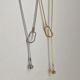 Irregular Hoop Bead Necklace