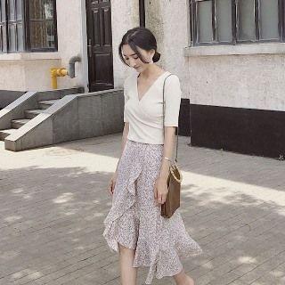 Set: V-neck Top + Ruffle Floral Skirt