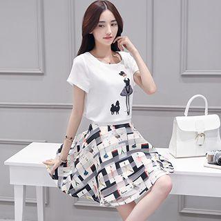 Set: Print Short-sleeve T-shirt + A-line Skirt
