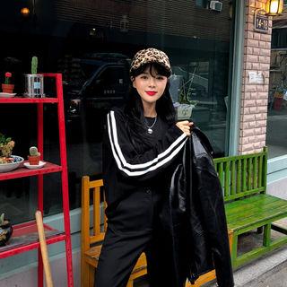 Extra Long-sleeve Contrast-trim T-shirt