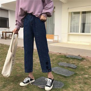 Cropped Heart Embroidered Straight Cut Jeans