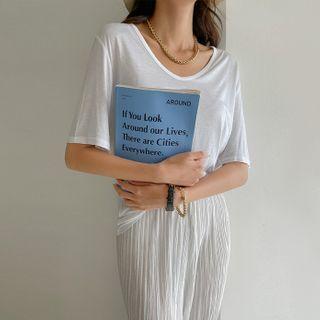 U-neck Soft-touch T-shirt