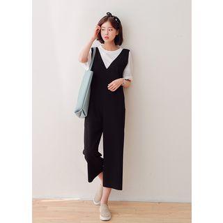 Sleeveless Pocket-detail Jumpsuit