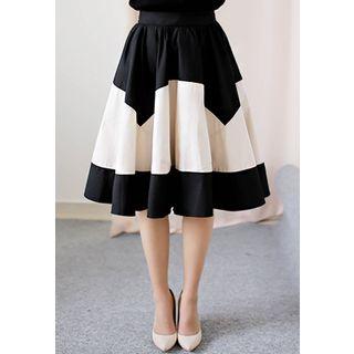 Contrast-trim Flare Skirt
