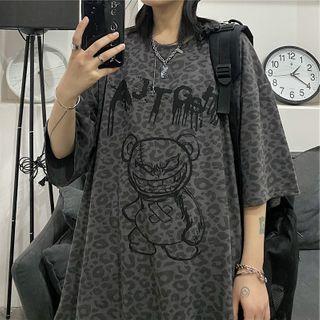 Elbow-sleeve Leopard Graphic Print T-shirt