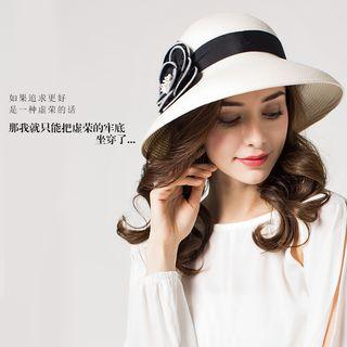 Rose-accent Straw Sun Hat