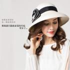 Rose-accent Straw Sun Hat