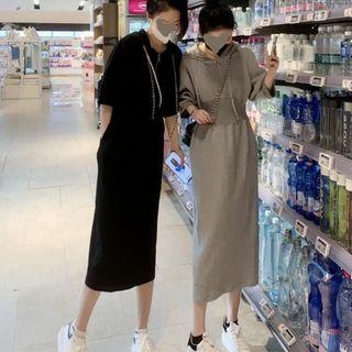 Elbow-sleeve Plain Midi Hoodie Dress