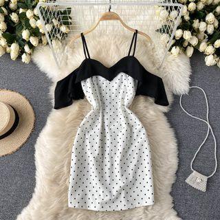 Off-shoulder Ruffle Dots Spaghetti-strap Dress