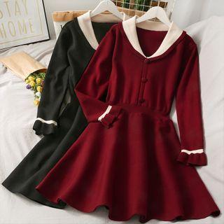 Colorblock V-neck Midi Dress