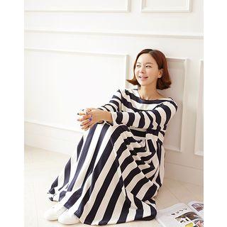 Long-sleeve Stripe Long Empire Dress