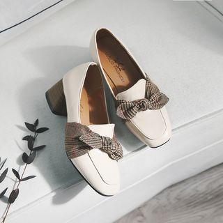 Plaid Knot-accent Faux Leather Block Heel Pumps