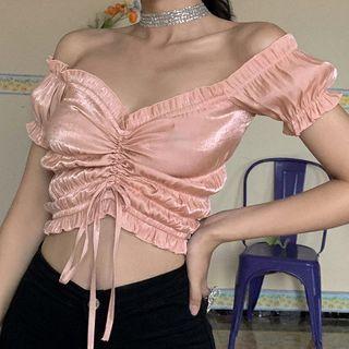Off-shoulder Short-sleeve Cropped Crinkle Top