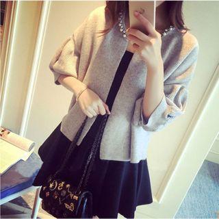 Sleeveless A-line Dress / Elbow-sleeve Cardigan / Set