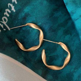 Twist Open Hoop Earring