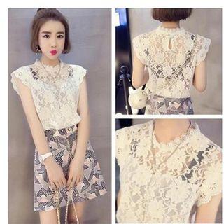 Lace Mock Neck Sleeveless Top