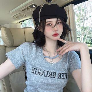 Printed Letter Cutout Cropped Top