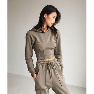 Cropped Hooded Sweatshirt In 6 Colors