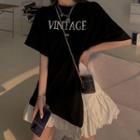 Short-sleeve Lettering Slit T-shirt / Mini A-line Skirt