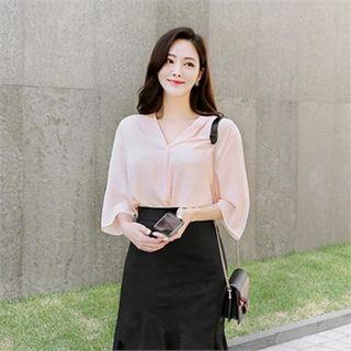 Open-placket Wide-sleeve Blouse
