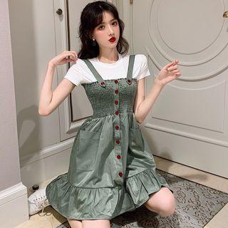Crew-neck Short-sleeve T-shirt / Buttoned Spaghetti Strap A-line Dress