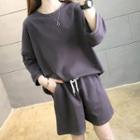 Set: 3/4-sleeve Plain T-shirt + Shorts