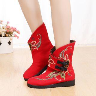 Embroidered Hidden Wedge Short Boots