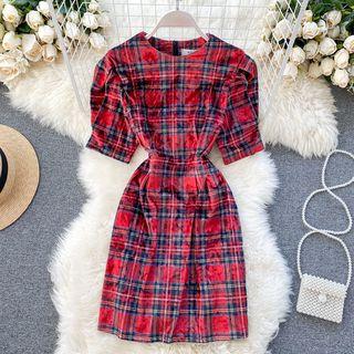 Short-sleeve Plaid Velvet Midi A-line Dress