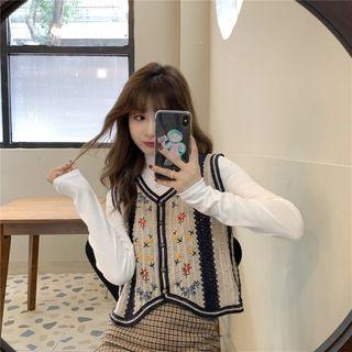 Long-sleeve Shirred T-shirt / Floral Embroidered Vest