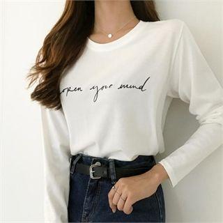 Long-sleeve Letter-printed T-shirt