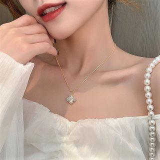 Rhinestone Four-leaf Clover Necklace Gold - One Size