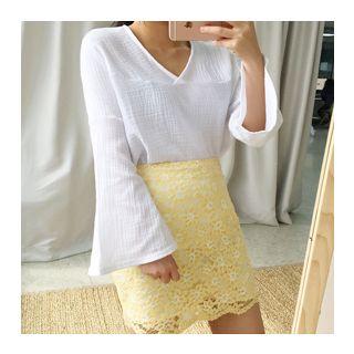 Scalloped-hem Floral-lace Skirt