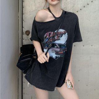 Short-sleeve Cold-shoulder Lettering T-shirt Black - One Size
