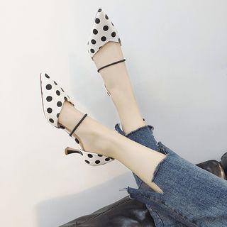Dotted Pumps