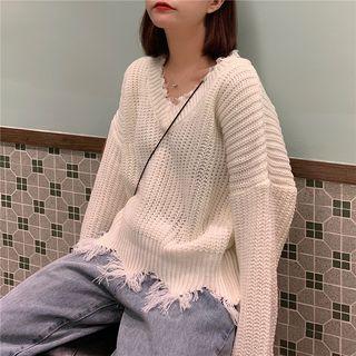 Distressed V-neck Cropped Sweater