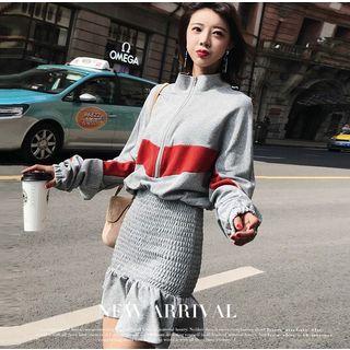 Set: Color Block Mock-neck Sweatshirt + Mini Skirt