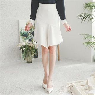 Dip-front A-line Skirt