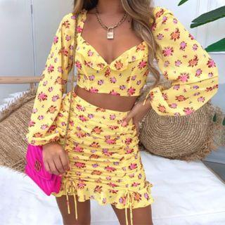 Set: Puff-sleeve Floral Print Blouse + Drawstring A-line Skirt