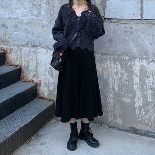Scallop Trim Cardigan / Midi A-line Skirt