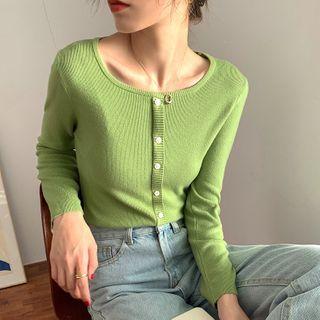 Square-neck Button Knit Top