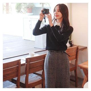 Slit-front Plaid Skirt With Belt