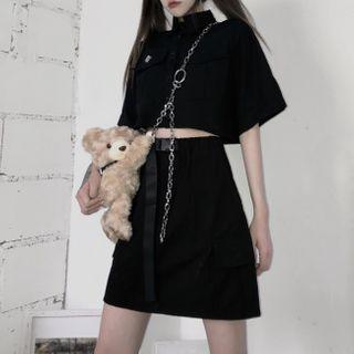 Mock Neck Cropped Blouse / Plain Mini Skirt