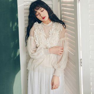 Set: Lace Long-sleeve Top + Sleeveless Top
