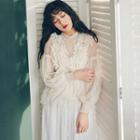 Set: Lace Long-sleeve Top + Sleeveless Top