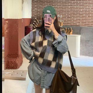 Denim Shirt / Checker Print Knit Vest